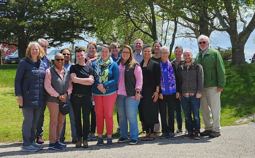 Group photo of Rev. Lee and others at a UU ministers’ study group at Cedar Hill in May 2023